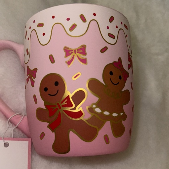 ✨NEW🍪Peppermint and Pine Soft Touch Light Pink Gingerbread Couple Mug🎀 - Picture 6 of 6